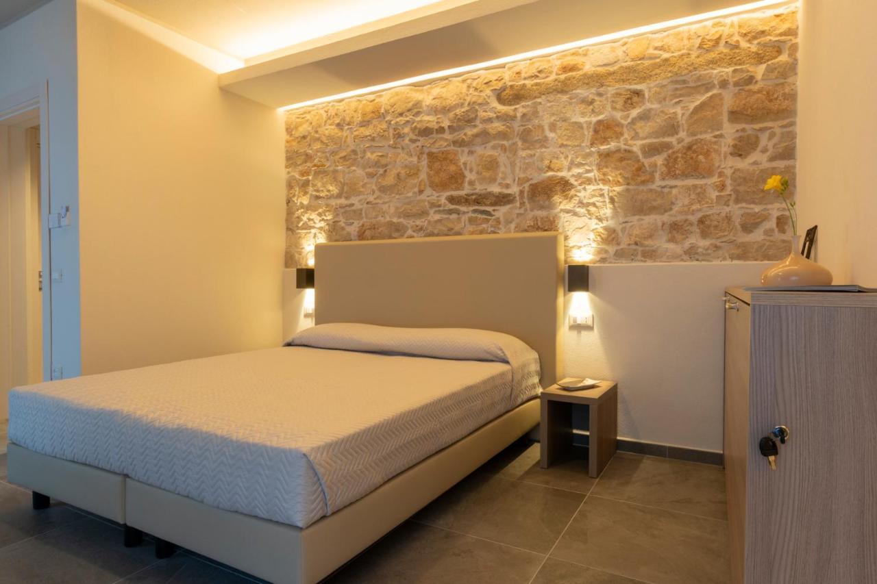 Goloritze Room And Breakfast Baunei Exterior photo